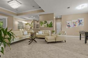 Elegant House, King Beds, Privacy fence, Massage